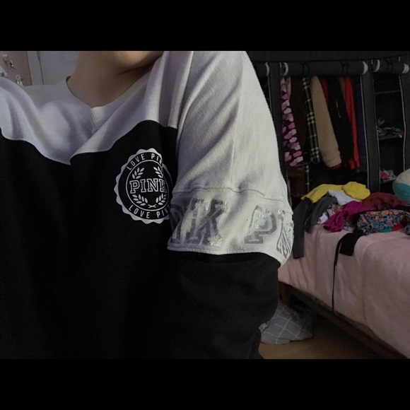 Sweater - Picture 3 of 7